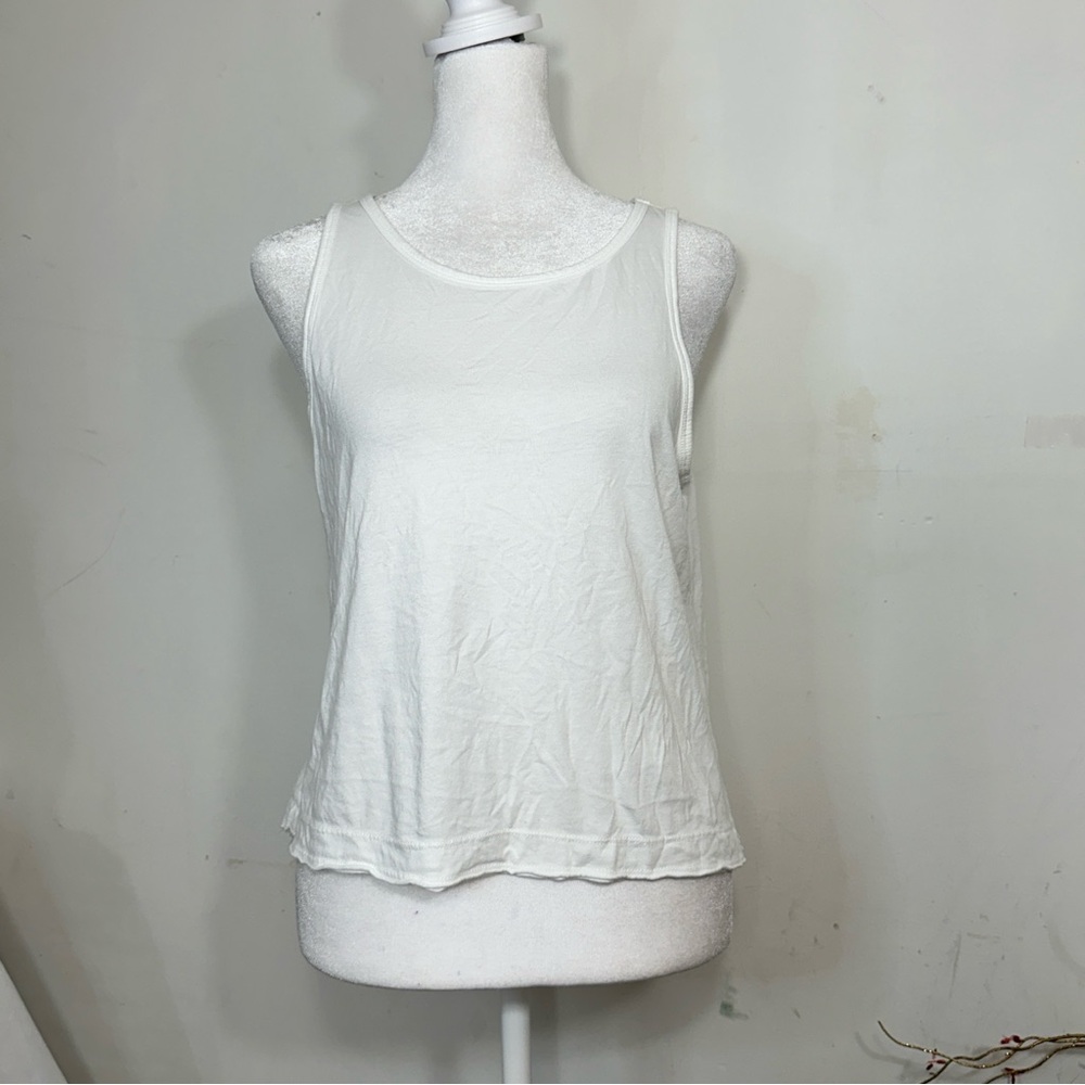 Heart and Hips crop tank top